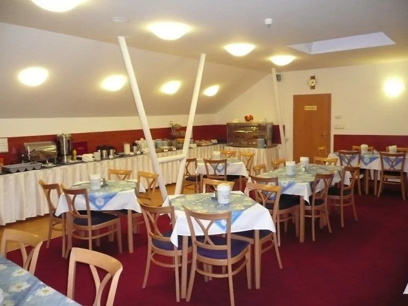 Hotel Beránek Prága 3*,  Csehország